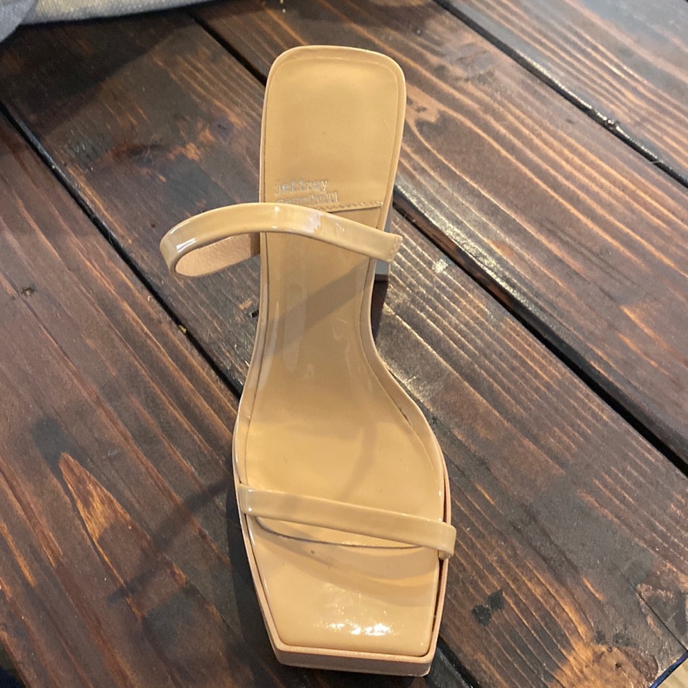 Patent leather tan platform heels